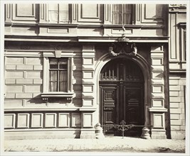 Berggasse No. 16, Portal am Palais des Grafen Georg Festetics de Tolna, 1860s, Austrian, 19th