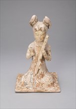 Female Musician, Tang dynasty (A.D. 618–907), late 7th/early 8th century, China, Earthenware with