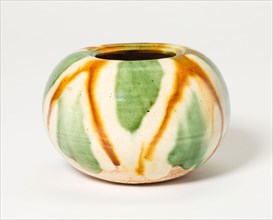 Melon-Shaped Jar, Tang dynasty (618–907), China, Earthenware with three-color (sancai) lead glazes,