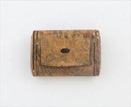Snuffbox, c. 1840, Continental Europe, possibly Netherlands, Europe, Burled wood, 3.5 × 2.5 cm (1