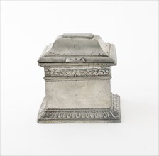 Tobacco Box, c. 1760, France, Pewter, 9.5 × 9.5 × 7.6 cm (3 3/4 × 3 3/4 × 3 in.)
