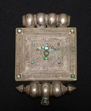 Woman’s Amulet Box (Ga’u), 18th century, Tibet, Tibet, Silver and turquoise, 13.4 x 8.6 x 3 cm