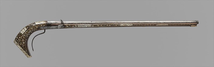 Matchlock Petronel, 1570/80, French, Germany, Steel, iron, fruitwood, staghorn, and horn, L. 122 cm