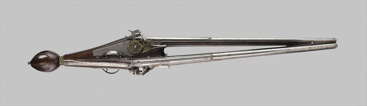 Triple-Wheellock Pistol, 1610/20, Franco-German (Alsatian), Strasbourg, Strasbourg, Steel, brass,