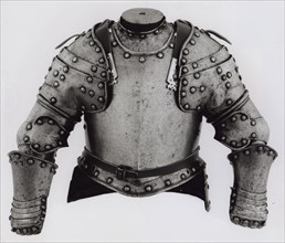 Boy’s Armor, late 17th century, Western European, France, Steel, brass, and leather, H. 127 cm (50