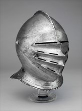 Close Helmet, 1520/30, South German, Nuremberg, Nuremberg, Steel, H. 21.6 cm (8 1/2 in.)