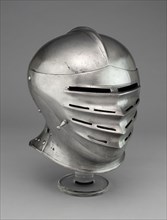 Close Helmet, 1520, Southern German or Austrian, Southern Germany, Steel, H. 22.9 cm (9 in.)