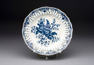 Plate, c. 1770/75, Worcester Porcelain Factory, Worcester, England, founded 1751, Worcester,