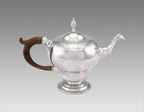 Teapot, 1761/74, Benjamin Burt, American, 1729–1805, Boston, Silver, with mahogany, 19.1 × 26.7 × 8