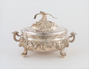 Tureen with Cover, 1745/46, Peter Archambo I, English, 1680-1768, London, England, London, Silver,