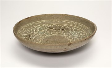Low Bowl, Goryeo dynasty (918–1392), 14th century, Korea, Korea, Celadon-glazed stoneware with