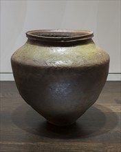 Tokoname-Ware Jar, 14th century, Japan, Stoneware with ash glaze, H. 54 cm, diam. 62 cm