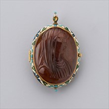 Double-Sided Pendant with Jesus and Virgin, Cameo: 1700/1800, mount: 17th century, European,