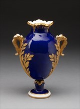 Vase, c. 1770, Sèvres Porcelain Manufactory, French, founded 1740, Sèvres, Soft-paste porcelain,