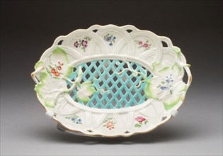 Dish, c. 1765, Worcester Porcelain Factory, Worcester, England, founded 1751, Worcester, Soft-paste