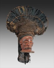 Male Face Mask (Chihongo), Mid–/late 19th century, Chokwe, Angola or Democratic Republic of the