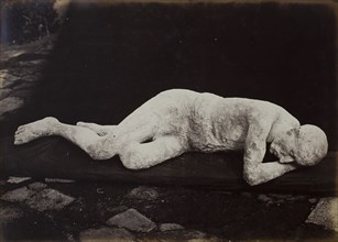 Body Cast from Pompeii, 1880, Giorgio Sommer, Italian, 1834–1914, Italy, Albumen print, 27 x 37.5