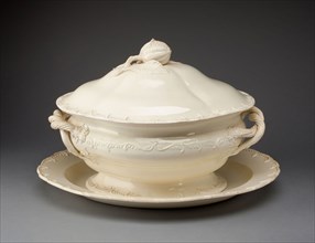 Tureen and Stand, 1780/90, Leeds Pottery, English, founded 1756, Yorkshire, Lead-glazed earthenware
