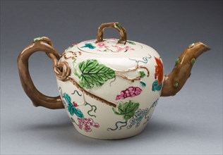 Teapot, 1750/55, Staffordshire, England, Staffordshire, Salt-glazed stoneware, polychrome enamels,