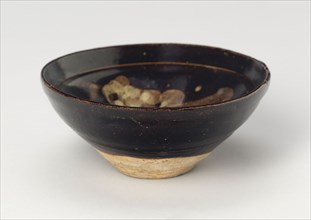 Bowl with Winding Strokes, Southern Song (1127–1279) or Yuan dynasty (1271–1368), 12th/14th