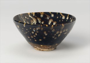 Teabowl, Jin dynasty (1115–1234), 12th century, China, Northern blackware, Cizhou type, stoneware
