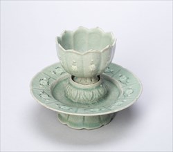 Lobed Cup and Stand with Chrysanthemum Flower Heads, Floral Sprays, and Fish Amid Waves, Goryeo