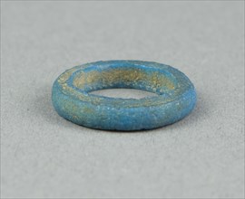 Ring, New Kingdom, Dynasties 18–20 (about 1350–1069 BC), Egyptian, Egypt, Faience, W. 0.3 cm (1/8