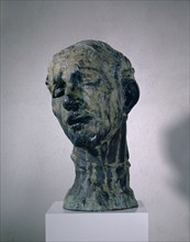 Pierre de Wissant, tête colossale, 1908/1909, bronze, 82.5 x 49 x 54 cm, signed lower left below