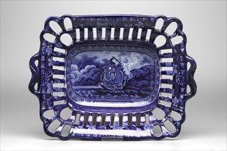 Arms of Massachusetts Fruit Dish, between 1826 and 1830, white earthenware with blue