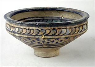 Islamic, Iranian, Sultanabad Bowl, late 13th - 14th century, Composite body with under-glaze