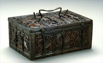 Casket with Carved Roundels, between 1300 and 1350, wood, wrought iron, pigment, Overall: 5 1/2 ×