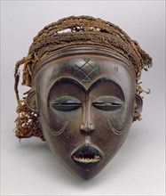 Chokwe, African, Mask (Mwana pwo), early 19th century, carved wood with hemp, Overall: 8 3/4 × 8