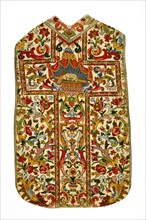 Unknown (French), Chasuble, 19th century, Foundation of linen, plain weave Embroidered in stem