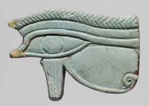 Amulet — udjat eye; protective amulet, grave good. Amulet in the shape of an udjat eye with very