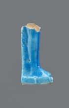 Shabti legs, Fragment of the legs of a mummy-shaped shabti figurine preserved from the knees down.