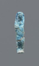 Shabti, mummy-shaped figurine, funerary gift. Legs missing. Arms crossed on the chest. Hands