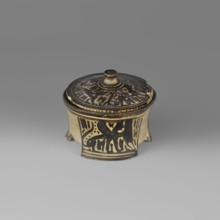 Orientalising pyxis in the Silhouette style with depictions of sphinxes and animals; attributed to