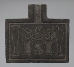 Nesichnum's sacrificial table, sacrificial formulas, vases, breads, cartouches, Nesichnum ca.