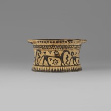 Orientalising pyxis with an animal frieze in the Silhouette style, Images of animals; Middle