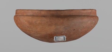 Medum-type bowl, A small Medum-type bowl with characteristic carination under the rim. Rounded