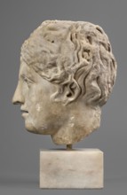 Head of Venus or a nymph, unknown Roman workshop; female portrait, Roman sculpture, hairstyle;