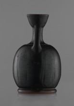 Black-finished aryballoi lekythos, Greek black-glazed pottery. Aryballoi lekythos coated with black