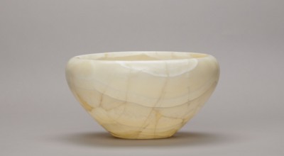 Bowl, stone vessel, large bowl with a small flat bottom, slightly flared side walls at the top bent
