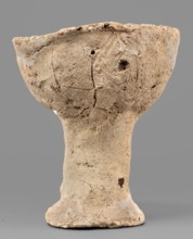 Beaker with engraved decoration, unknown northern Mesopotamian workshop. Hand-made beaker on a