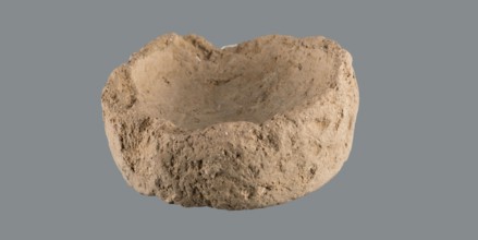Bowl, unknown northern Mesopotamian workshop; shallow miniature bowl with a straight rim and a