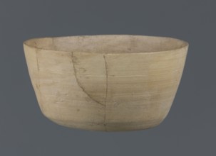 Bowl, unknown northern Mesopotamian workshop, Early Jazira III period ca. 2600–ca. 2350 BC. Clay