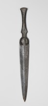 Dagger, unknown Luristan workshop. Short dagger with a blade cast together with a mushroom-shaped