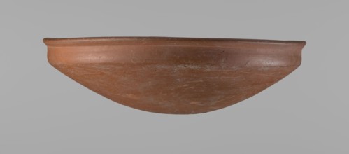 Medum-type bowl, Egyptian ceramics, Medum-type bowl with characteristic carination under the rim.