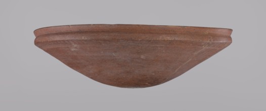 Medum-type bowl with characteristic carination under the rim. Rounded bottom. Straight, slightly