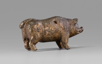 A small bronze figurine of a pig. The animal stands on rather schematically depicted legs ending in